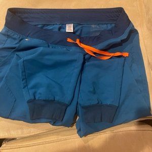 Zamora-Petite Jogger Scrub Pants